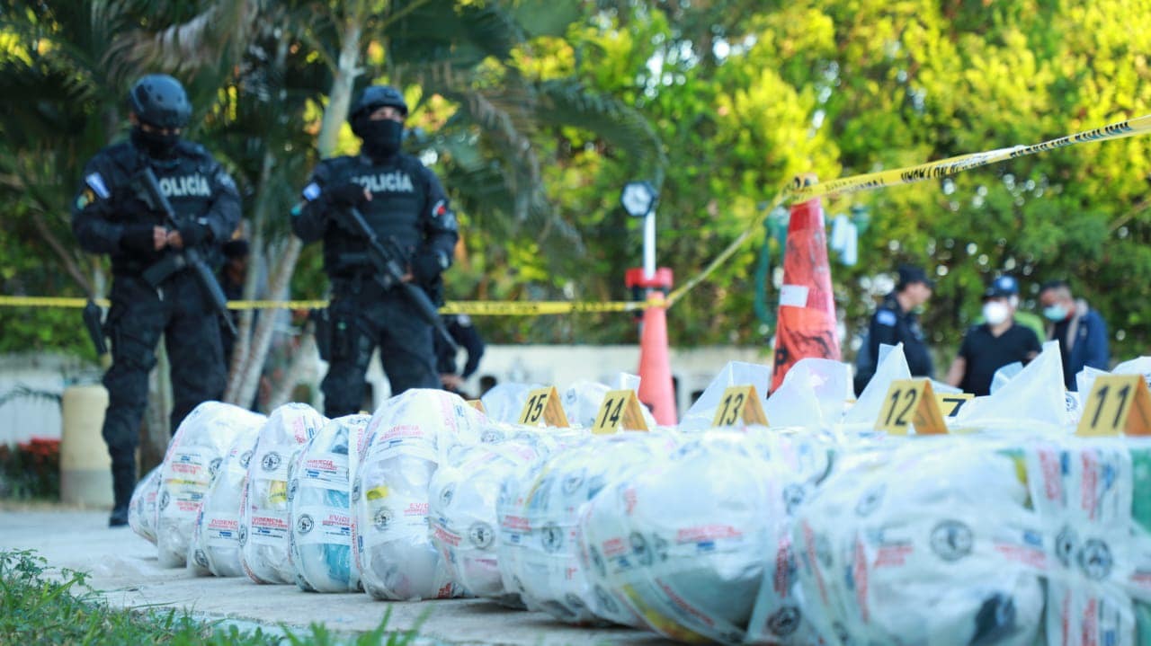 El Salvador ha decomisado 3.2 toneladas de droga en los primeros dos meses de 2022 el-salvador-ha-decomisado-32-toneladas-de-droga-en-los-primeros-dos-meses-de-2022